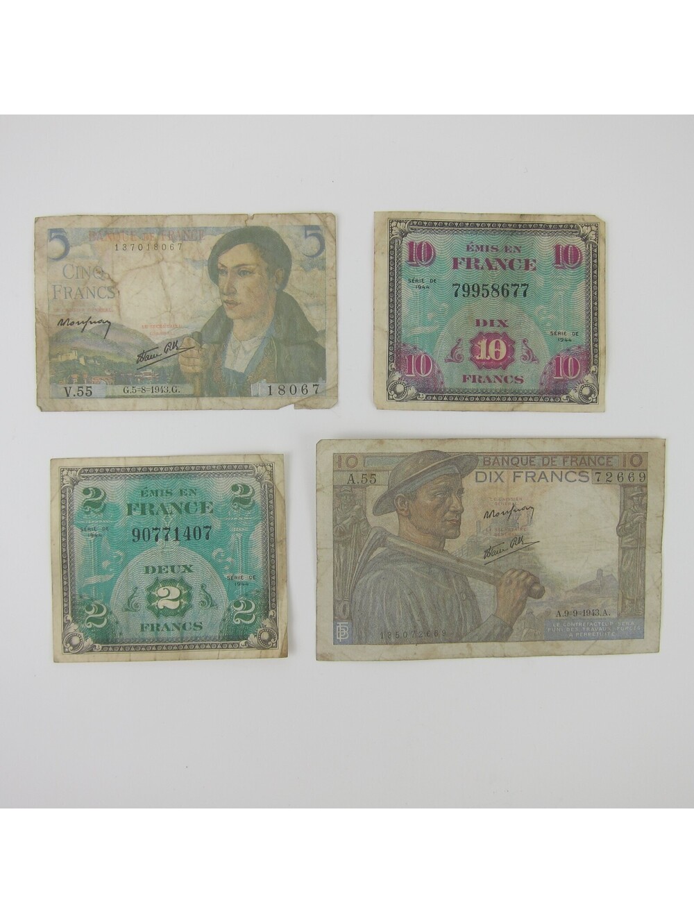 Lot France WWII-2 Currency French Allied Military Paper 2, 5, 10 Notes 1943 1944